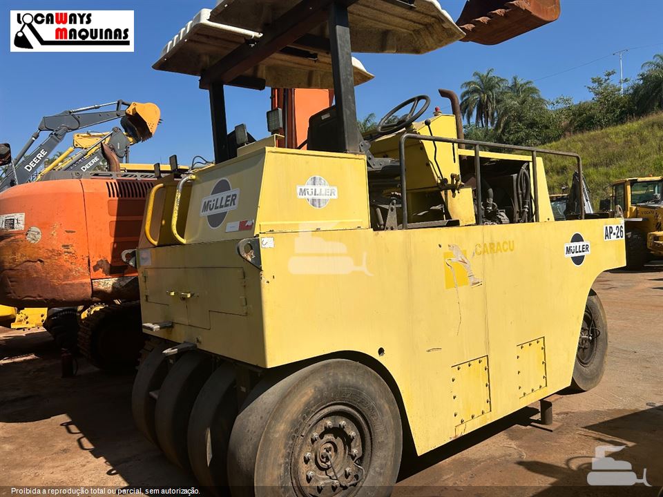 Rolo Compactador Muller AP26
