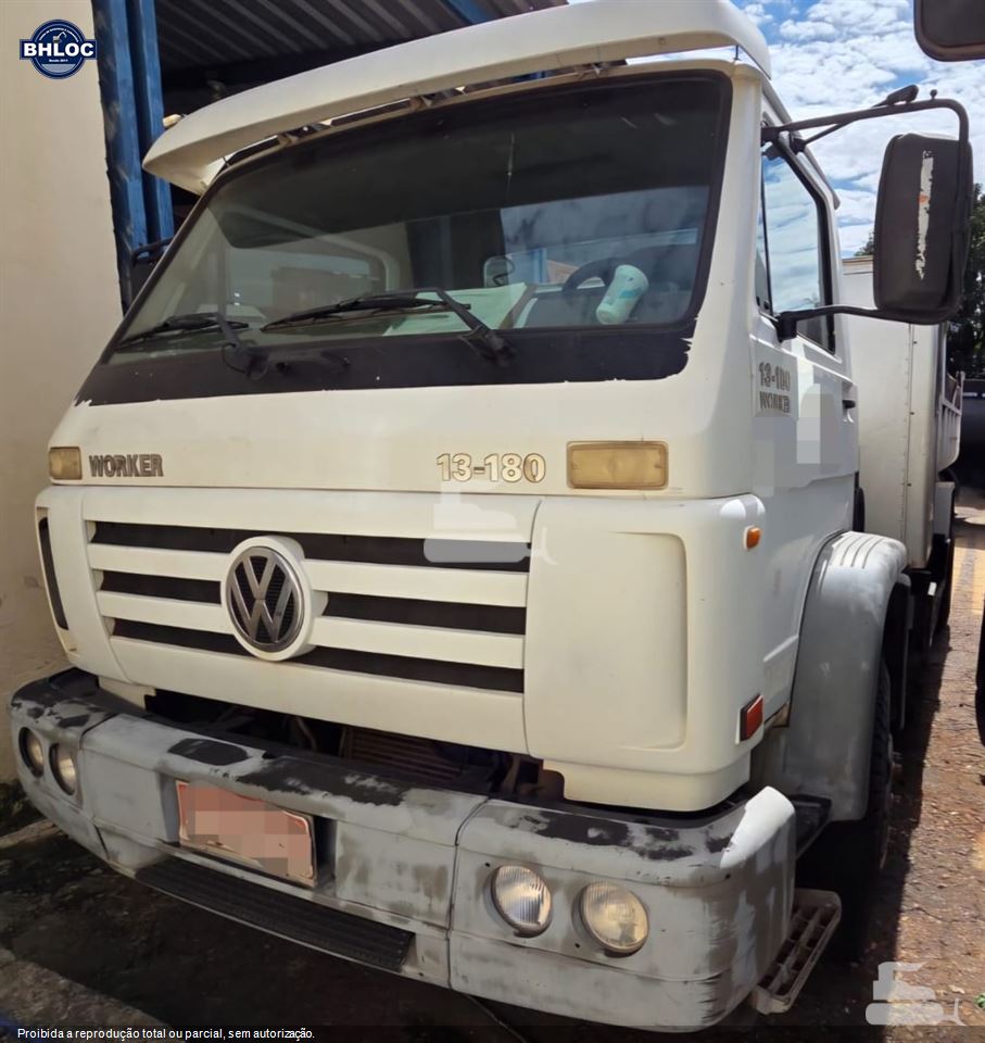 Caminhão Volkswagen 13-180/13-180 E Worker 2p (Diesel)