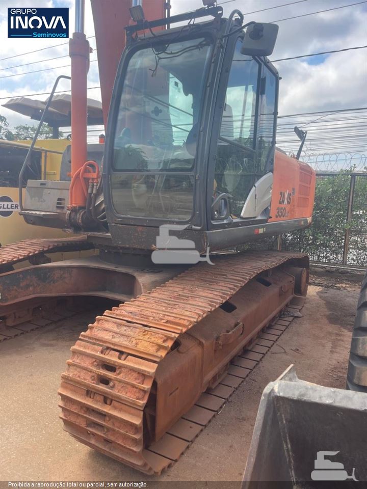 Escavadeira Hitachi ZX350LC