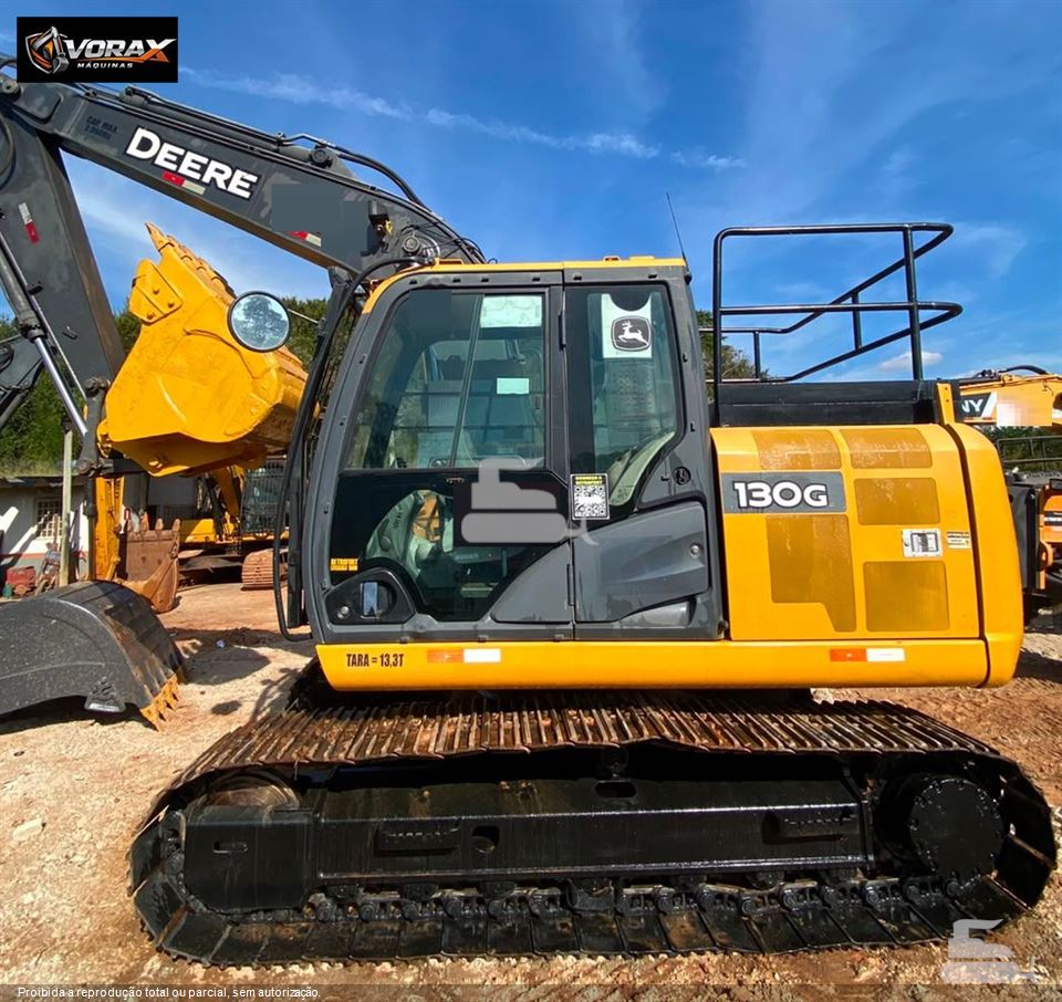 Escavadeira John Deere 130G