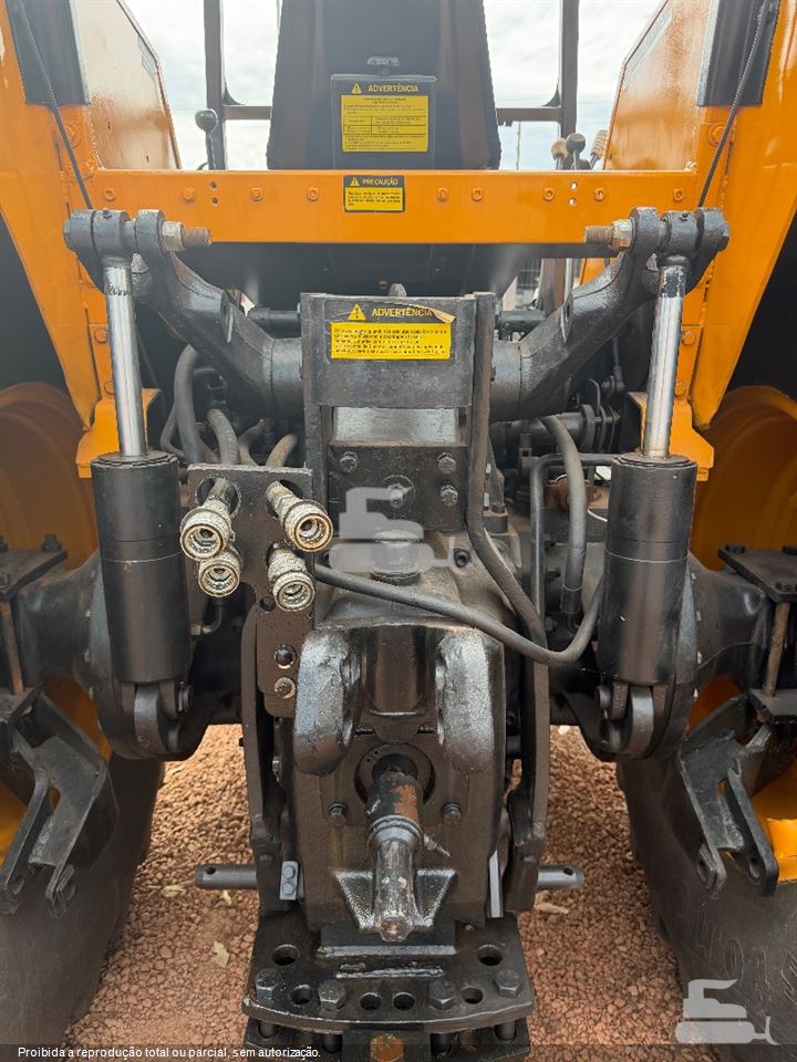 Trator Agrícola Valmet/Valtra 1580