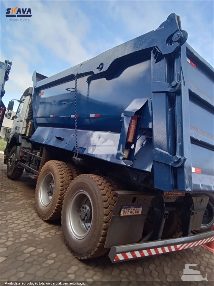 Caminhão Volvo FMX 460 6x4 2p (Diesel) (E5)