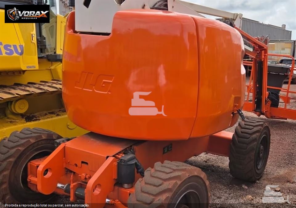 Plataforma Aérea (Elevatória) JLG 450 AJ