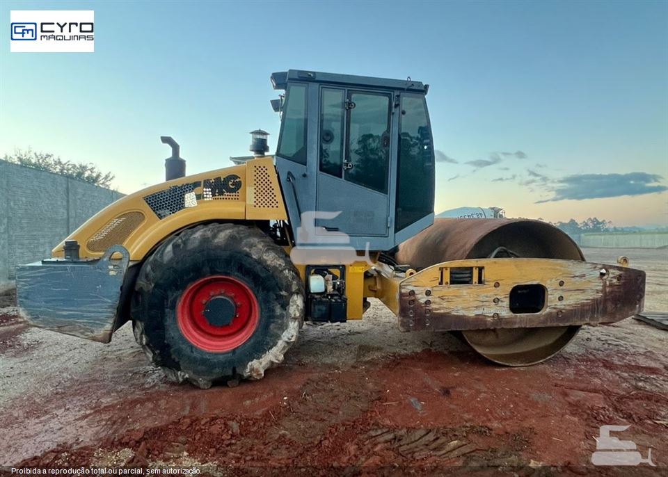 Rolo Compactador XCMG XS122PDBR