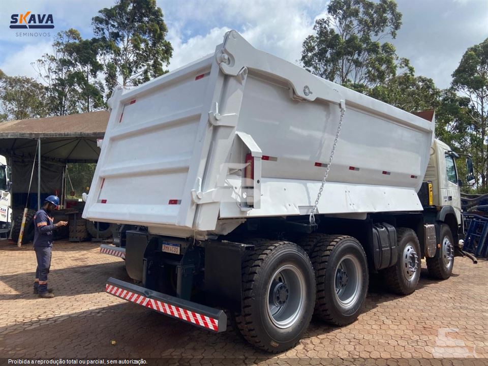Caminhão Volvo FMX 500 8x4 2p (diesel) (e5)