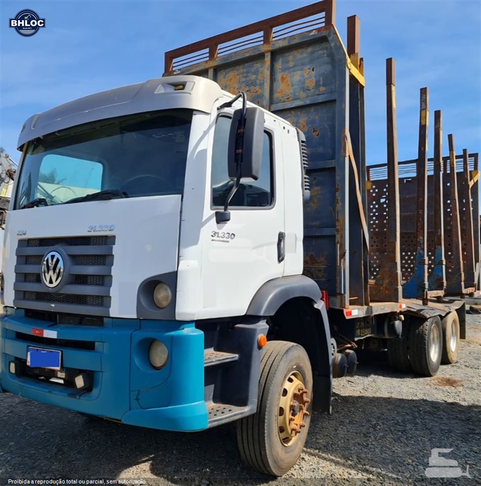 Caminhão Volkswagen 31-330 E Constellation 6x4 2p (Diesel)(E5)