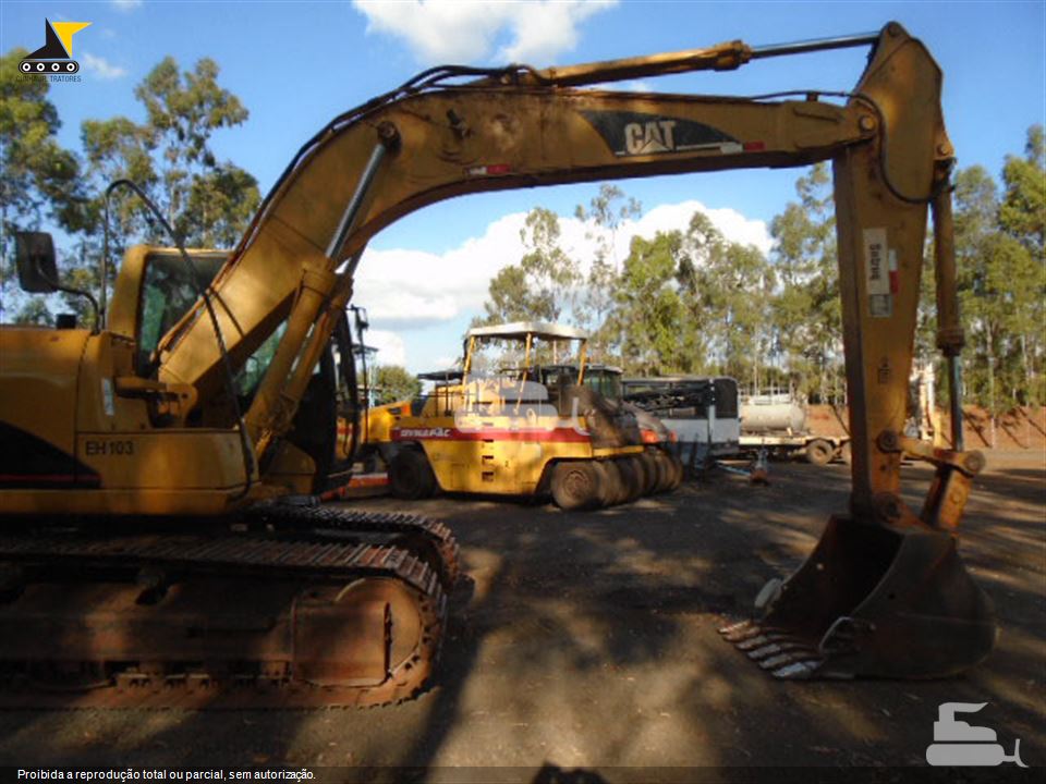 Escavadeira Caterpillar 315CL