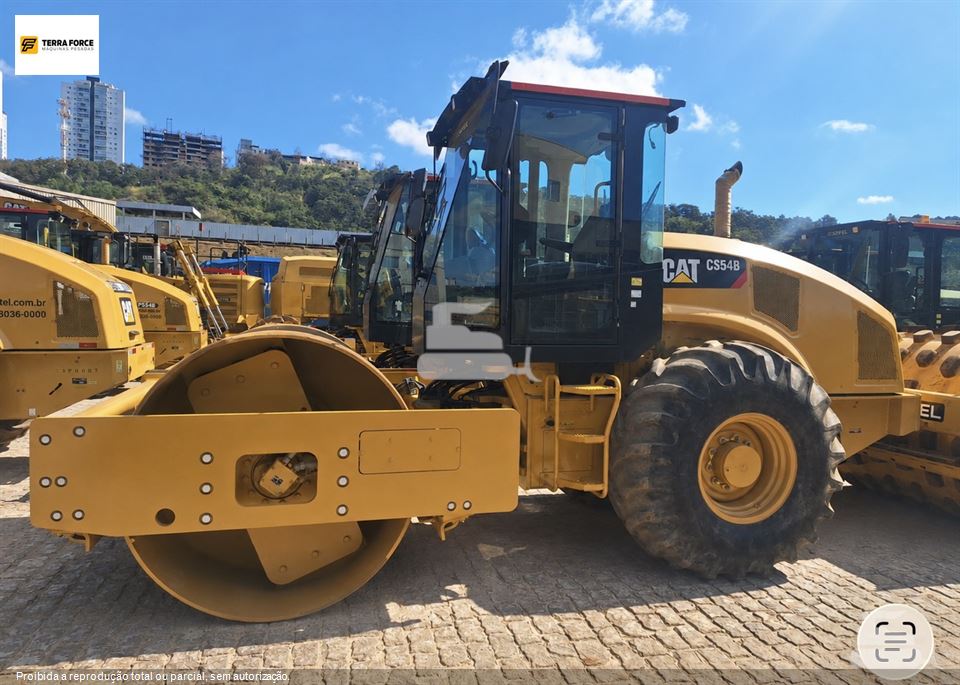 Rolo Compactador Caterpillar CS 54B