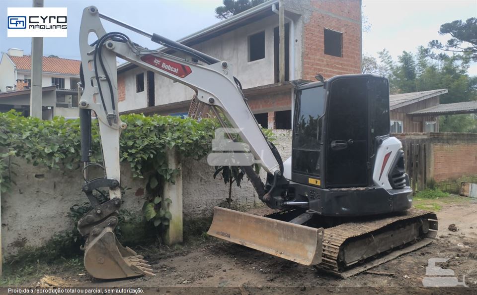 Mini-Escavadeira Bobcat E55Z