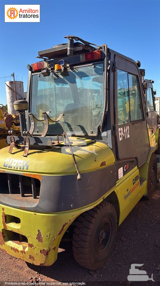 Empilhadeira Clark C55SL