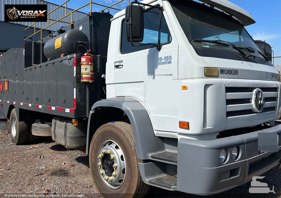 Caminhão Volkswagen 15-180/15-180 E Worker 2p (Diesel)