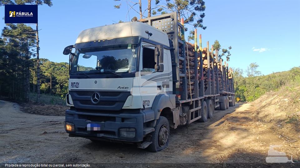 Caminhão Mercedes-Benz Axor 3344/ 3344 K 6x4 2p (diesel)