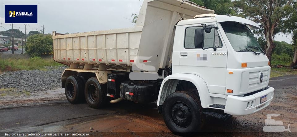 Caminhão Volkswagen 26-260 E Constellation 6x4 3-Eixos 2p (Diesel)