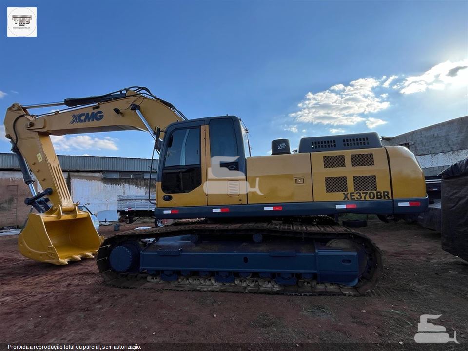 Escavadeira XCMG XE370BR