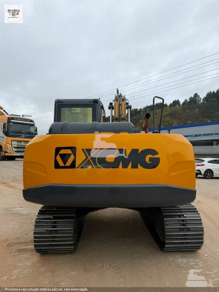 Escavadeira XCMG XE150BR