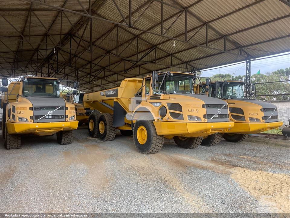 Caminhão Volvo A30