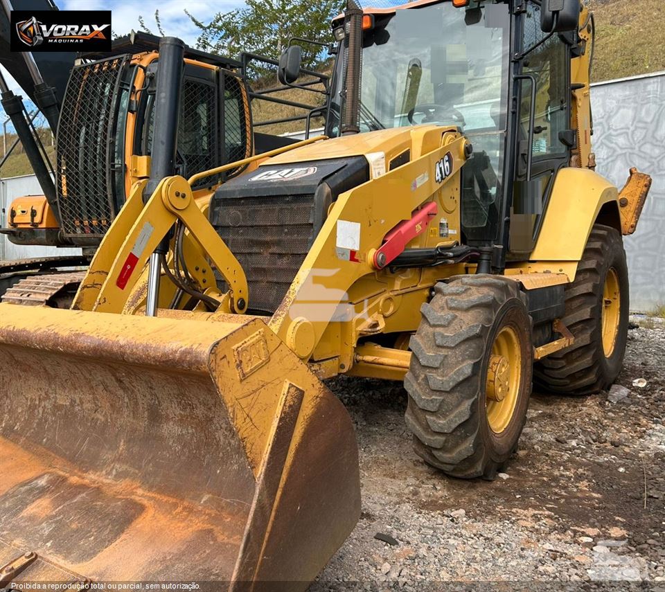Retro Escavadeira Caterpillar 416E