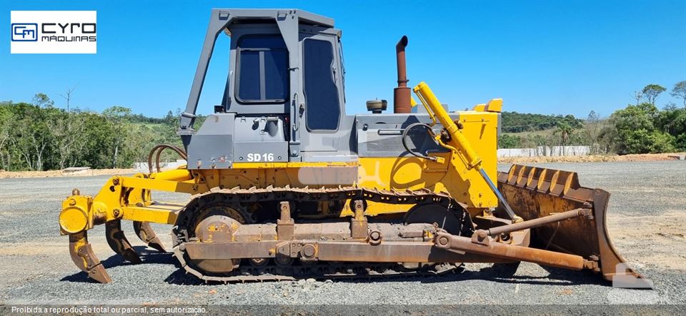 Trator de Esteira Shantui SD16