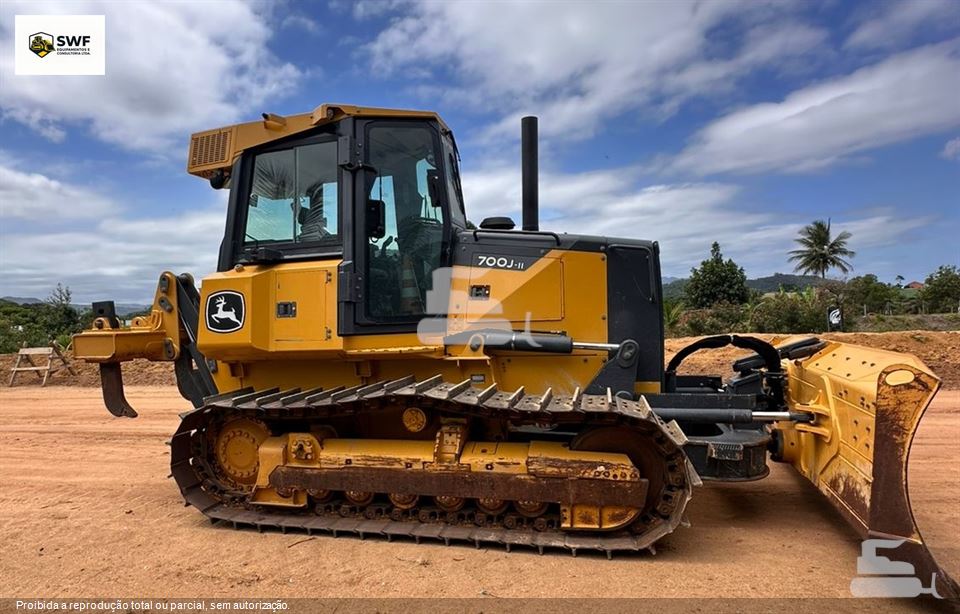 Trator de Esteira John Deere 700J-II