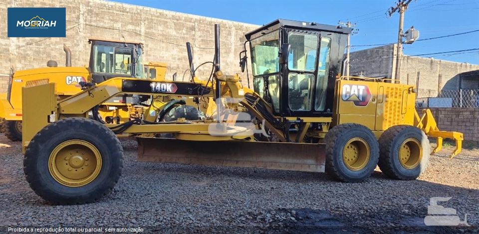 Motoniveladora Caterpillar 140K