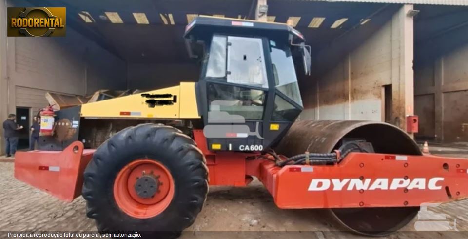 Rolo Compactador Dynapac CA600