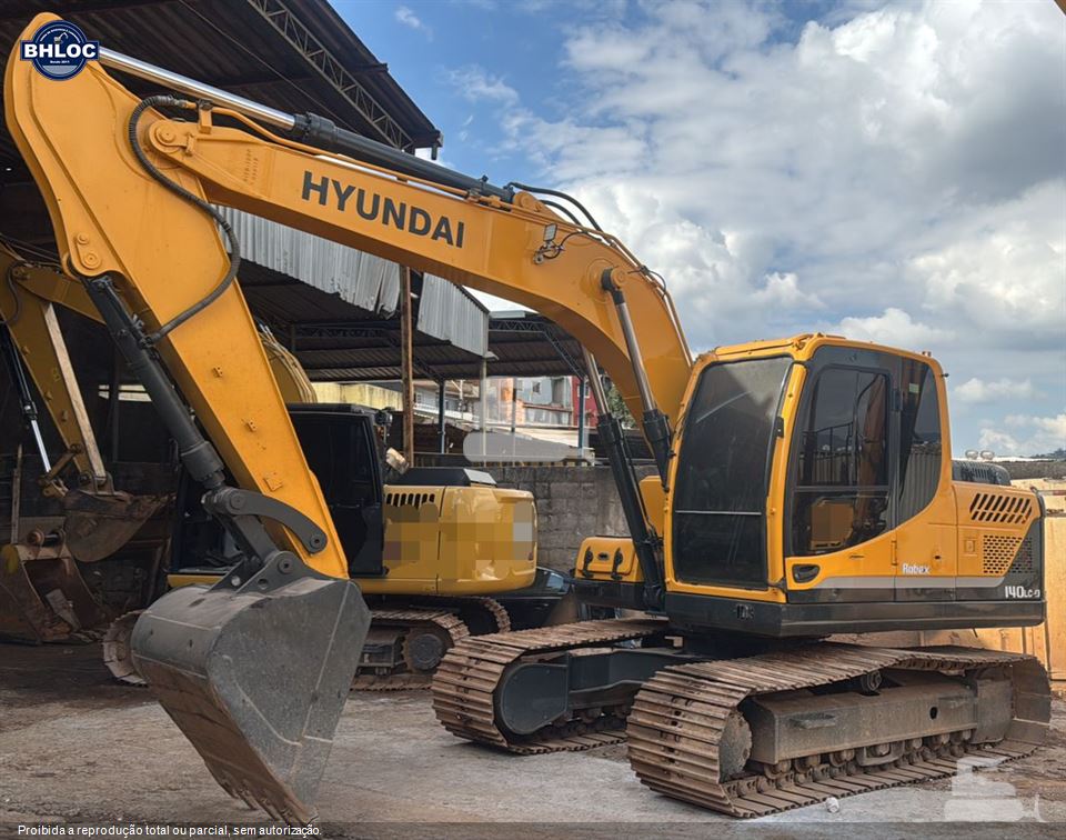 Escavadeira Hyundai R140LC-9S