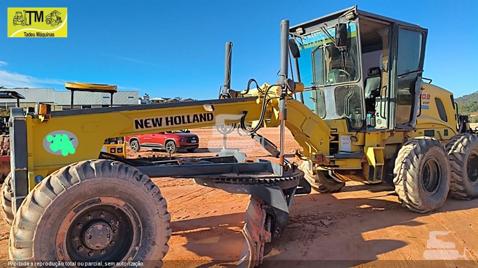 Motoniveladora New Holland RG170B