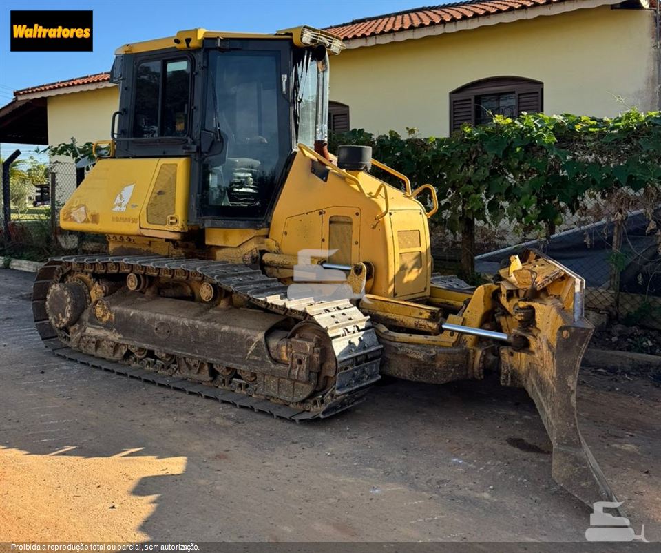 Trator de Esteira Komatsu D51-EX