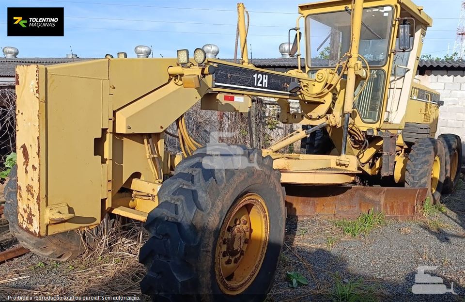 Motoniveladora Caterpillar 12H