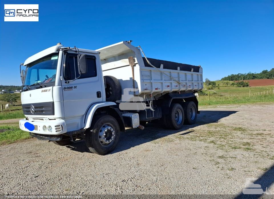Caminhão Mercedes-Benz 2423 6X4 3-Eixos 2p (diesel)