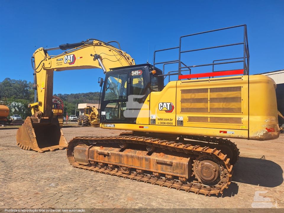 Escavadeira Caterpillar 345GC