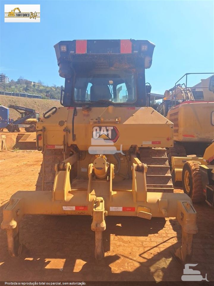 Trator de Esteira Caterpillar D5
