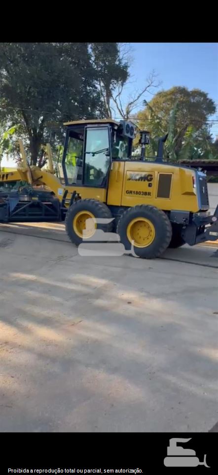 Motoniveladora XCMG GR1803BR