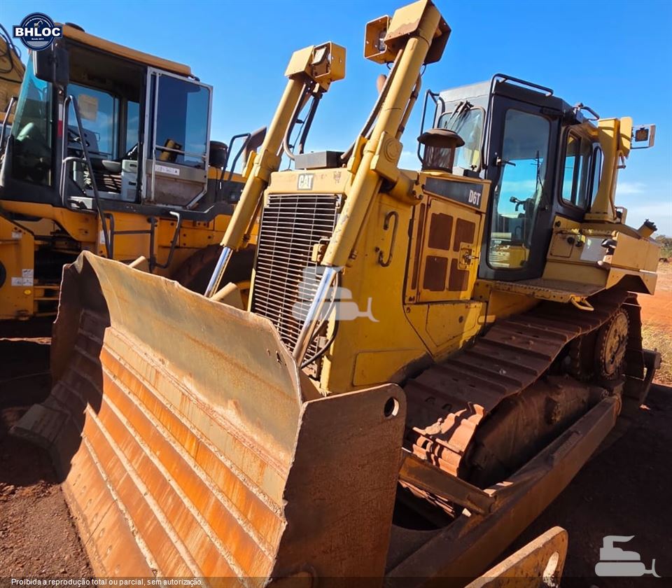Trator de Esteira Caterpillar D6T XL