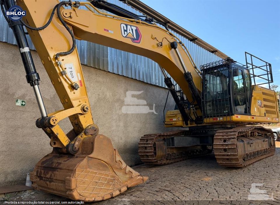 Escavadeira Caterpillar 336