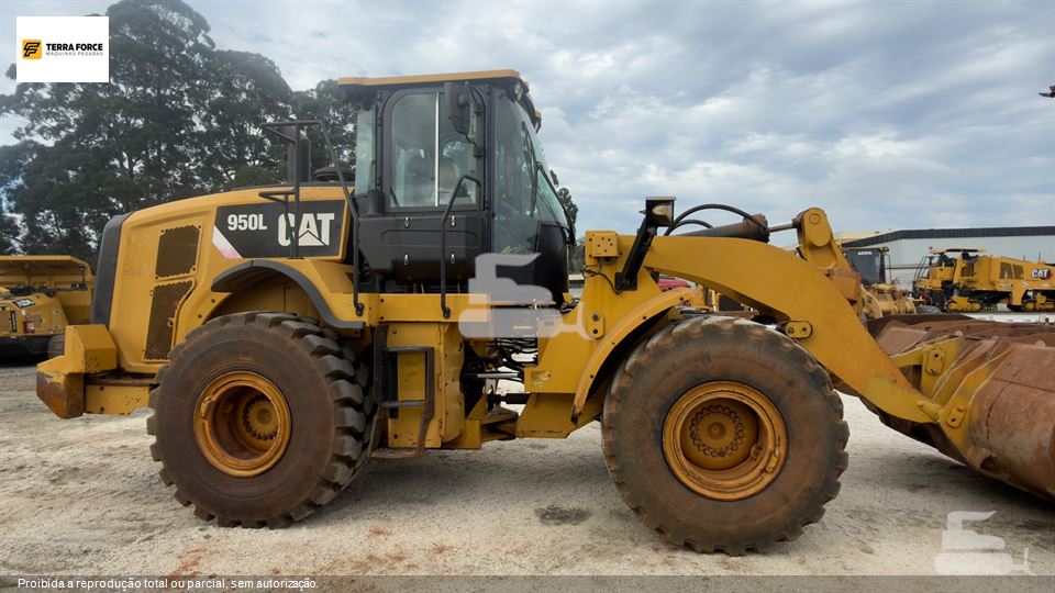Pá Carregadeira Caterpillar 950L