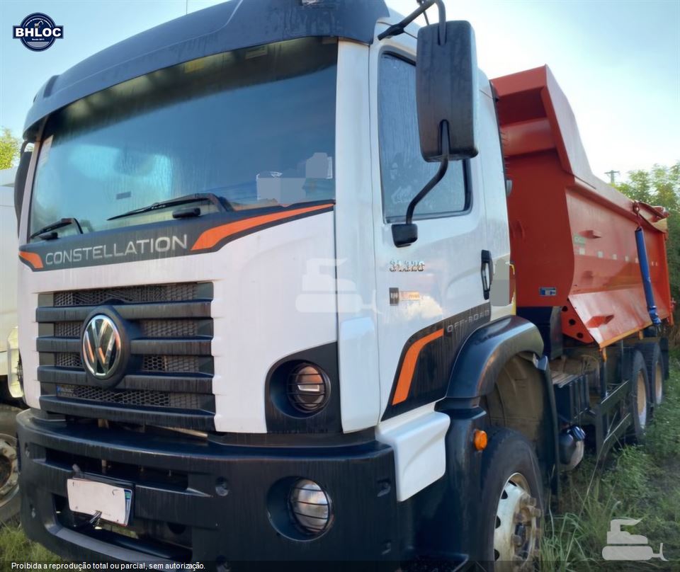Caminhão Volkswagen 31-320 E Constellation 6x4 3-Eixos 2p (Diesel)
