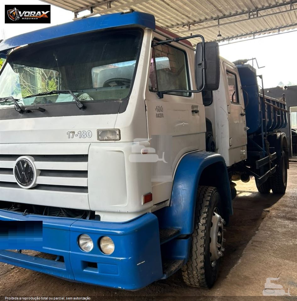 Caminhão Volkswagen 17-180 WORKER 2p (diesel)