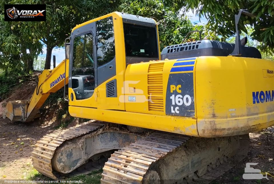 Escavadeira Komatsu PC160