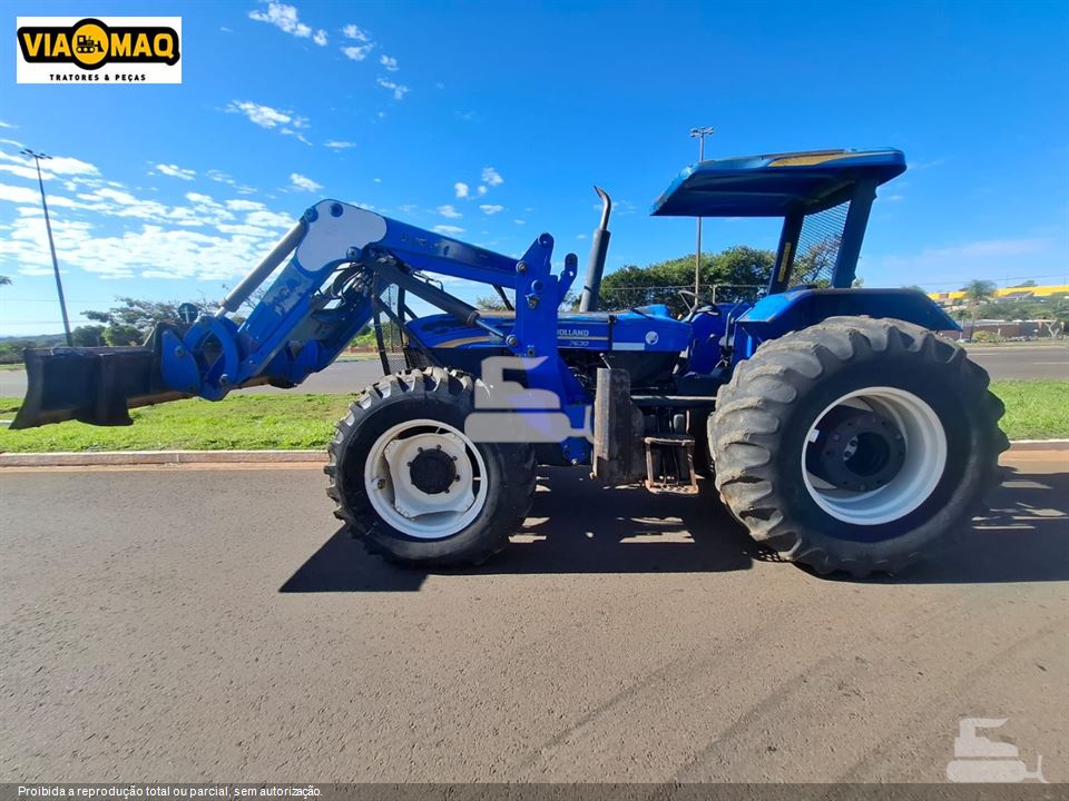 Trator Agrícola New Holland 7630