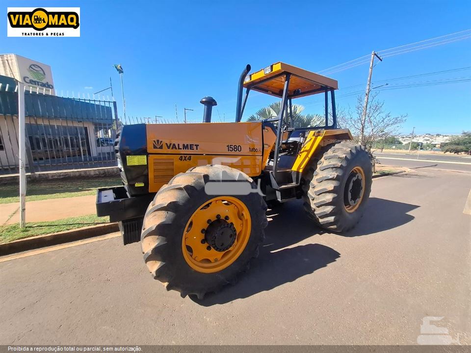Trator Agrícola Valmet/Valtra 1580