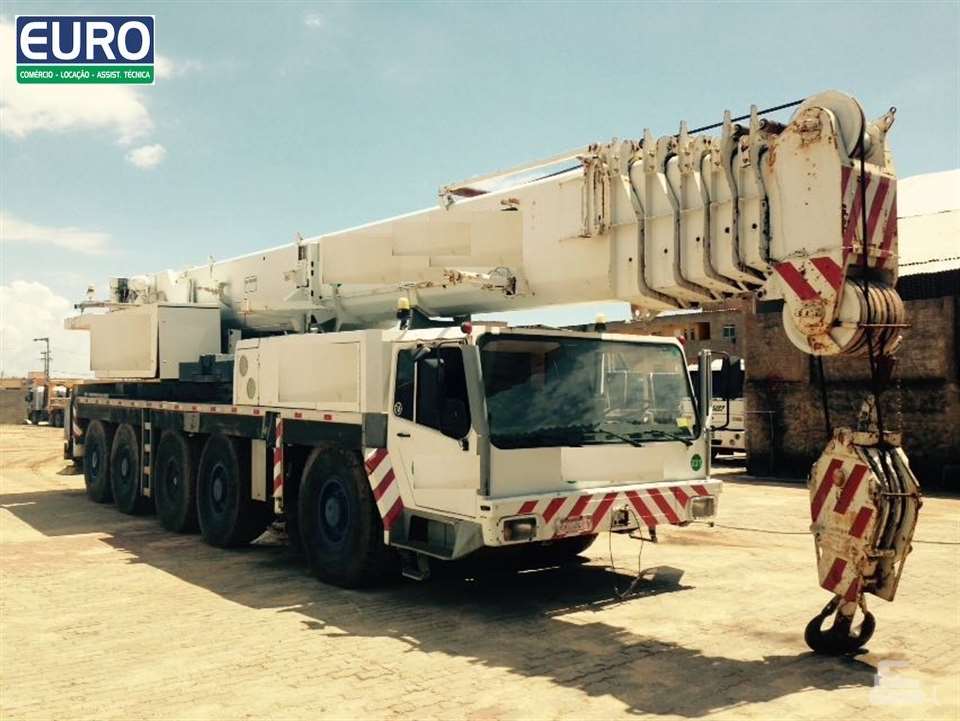 Guindaste Liebherr LTM 1120/1