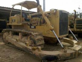 Trator de Esteira Caterpillar D8