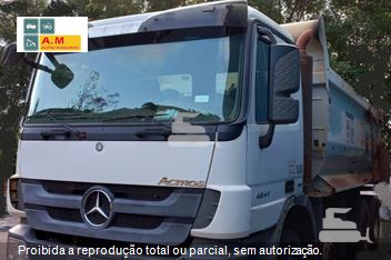 Caminhão Mercedes-Benz Actros 4844 8X4