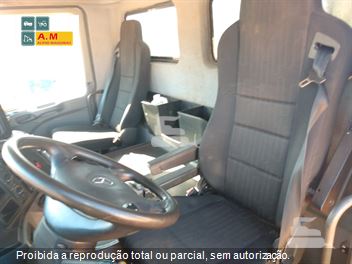 Caminhão Mercedes-Benz Actros 4844 8X4