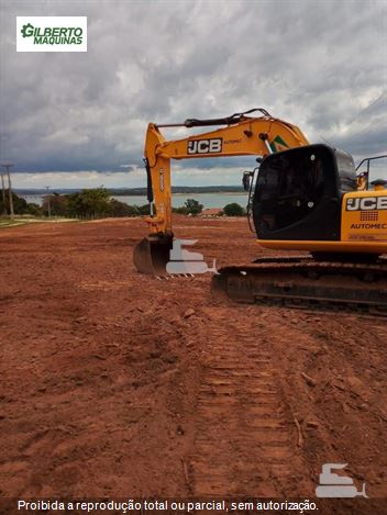 Escavadeira JCB JS200 LC