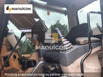 Escavadeira Caterpillar 320C