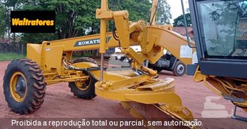 Motoniveladora Komatsu GD555-3