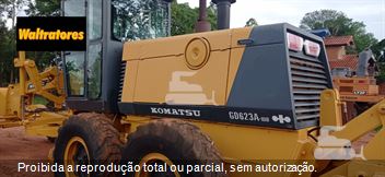 Motoniveladora Komatsu GD555-3