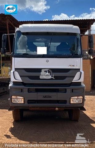 Caminhão Mercedes-Benz Axor 4144 K 8x4 2p (diesel